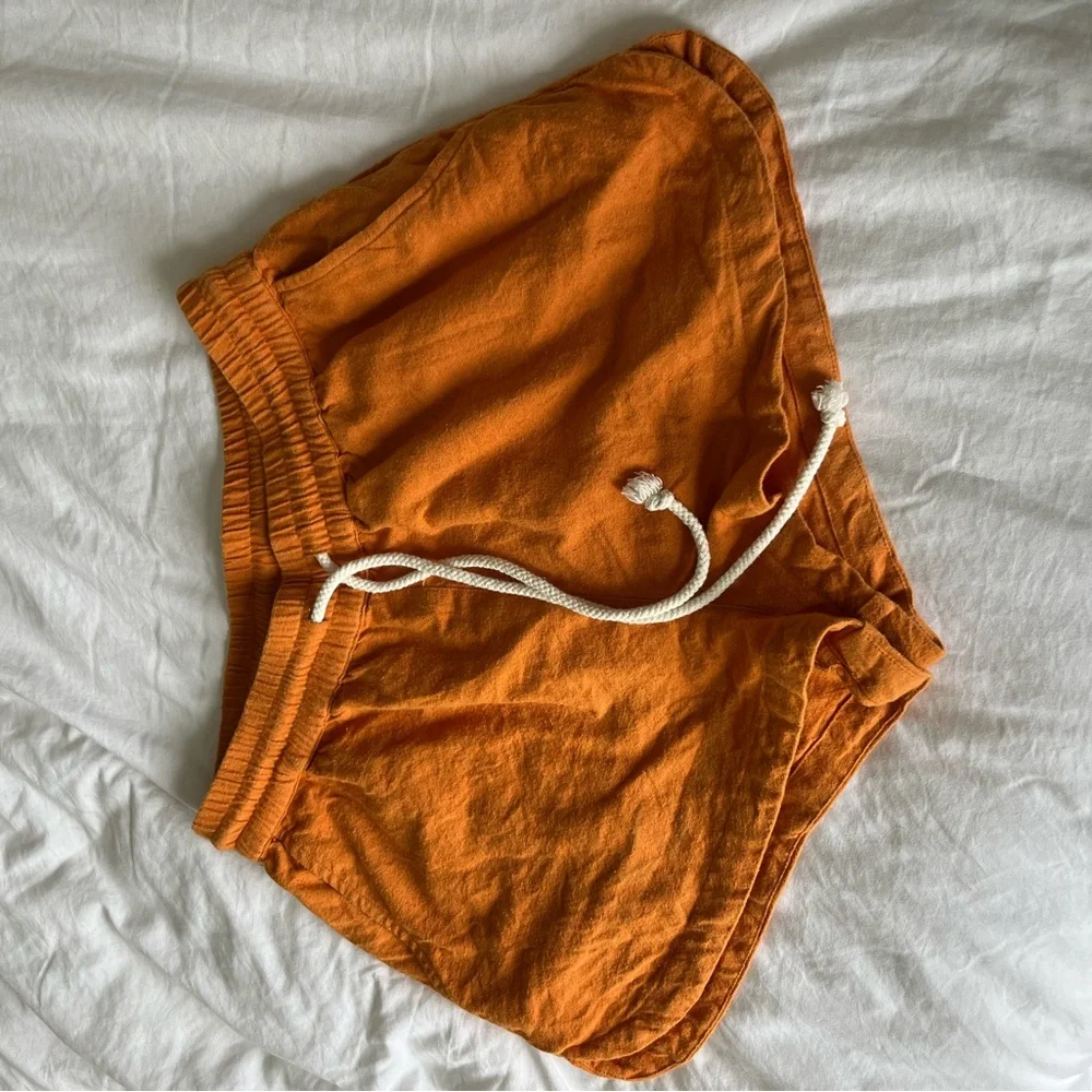 Linen Drawstring Shorts - Picture 4 of 5